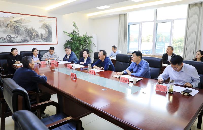 蒋曦在信访工作联系点带案下访时强调 以务实举措解决群众烦心事