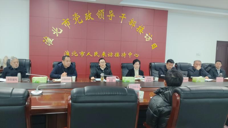 市委常委、宣传部部长姜颖在市群众来访接待中心开门接访