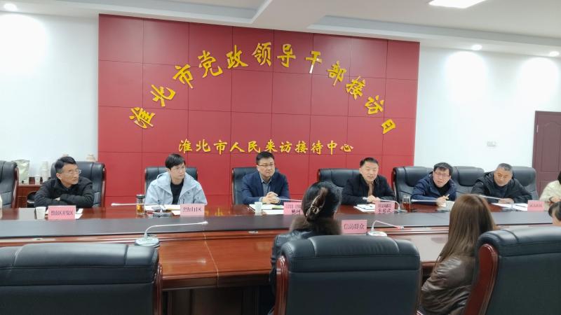 市委常委、宣传部部长姚珂在市群众来访接待中心开门接访