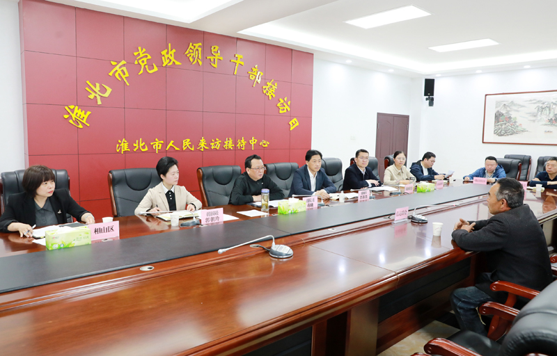 蒋曦在开门接访时强调 加强协同联动 合理合法解决到位