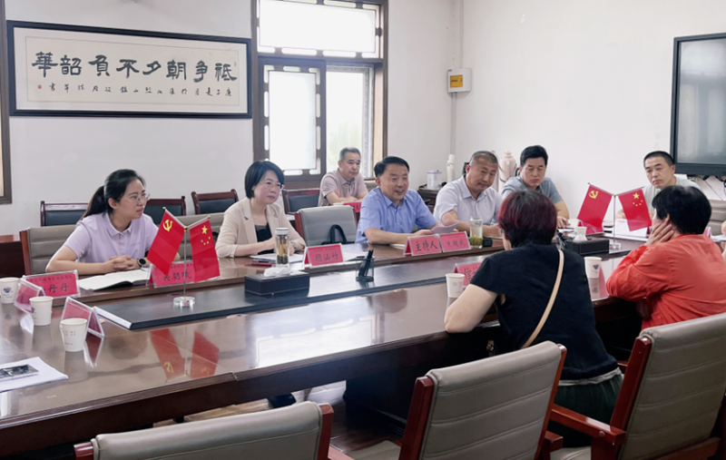 市委常委、统战部部长顾汕竹赴信访工作联系点烈山区烈山镇带案下访